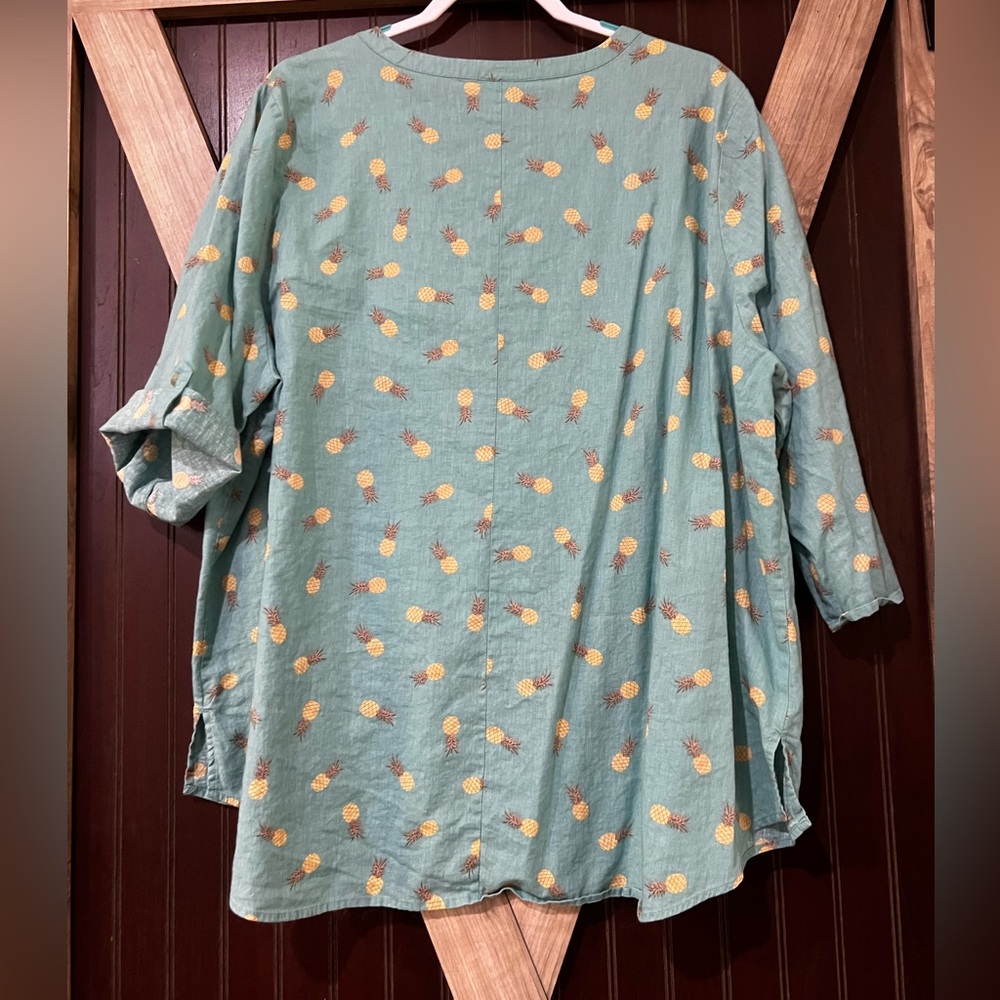 Catherines Green Shirt with Pineapple Print - Picture 4 of 9